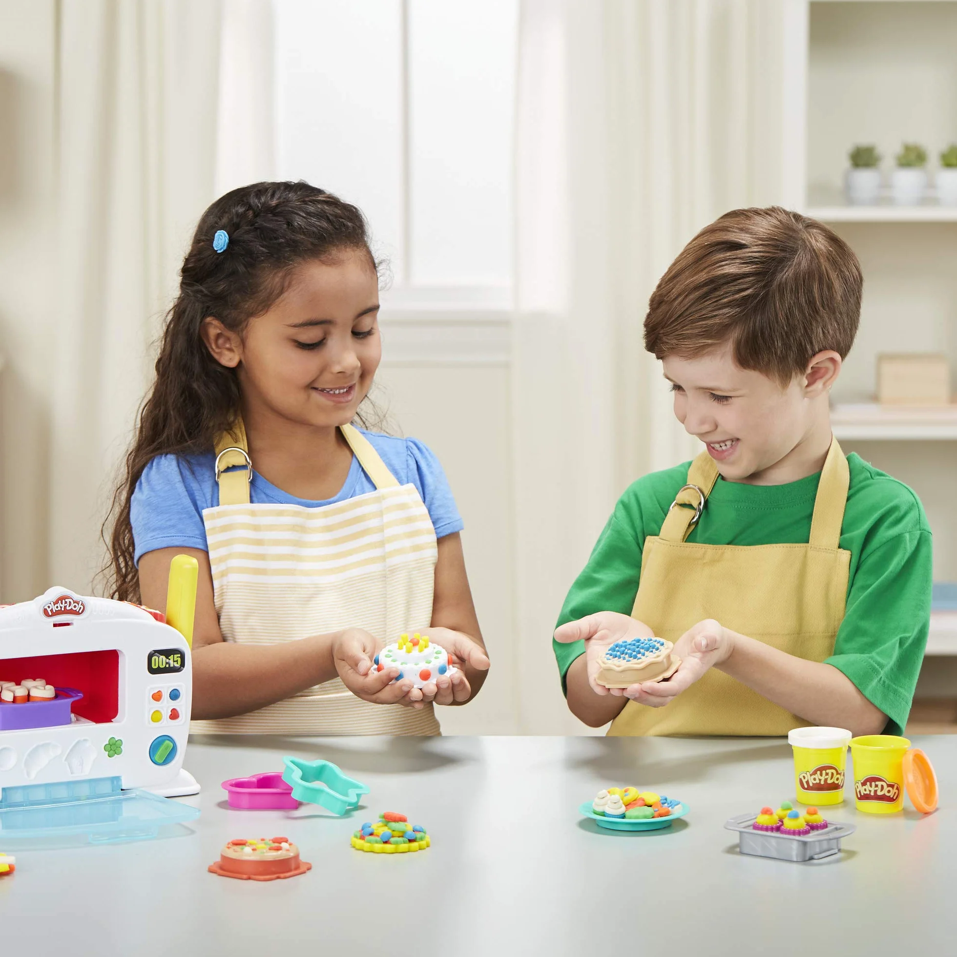 Hasbro Play Doh Kitchen Creations Magical Oven Zabawkowy Piekarnik, Wielokolorowy, B9740EU50
