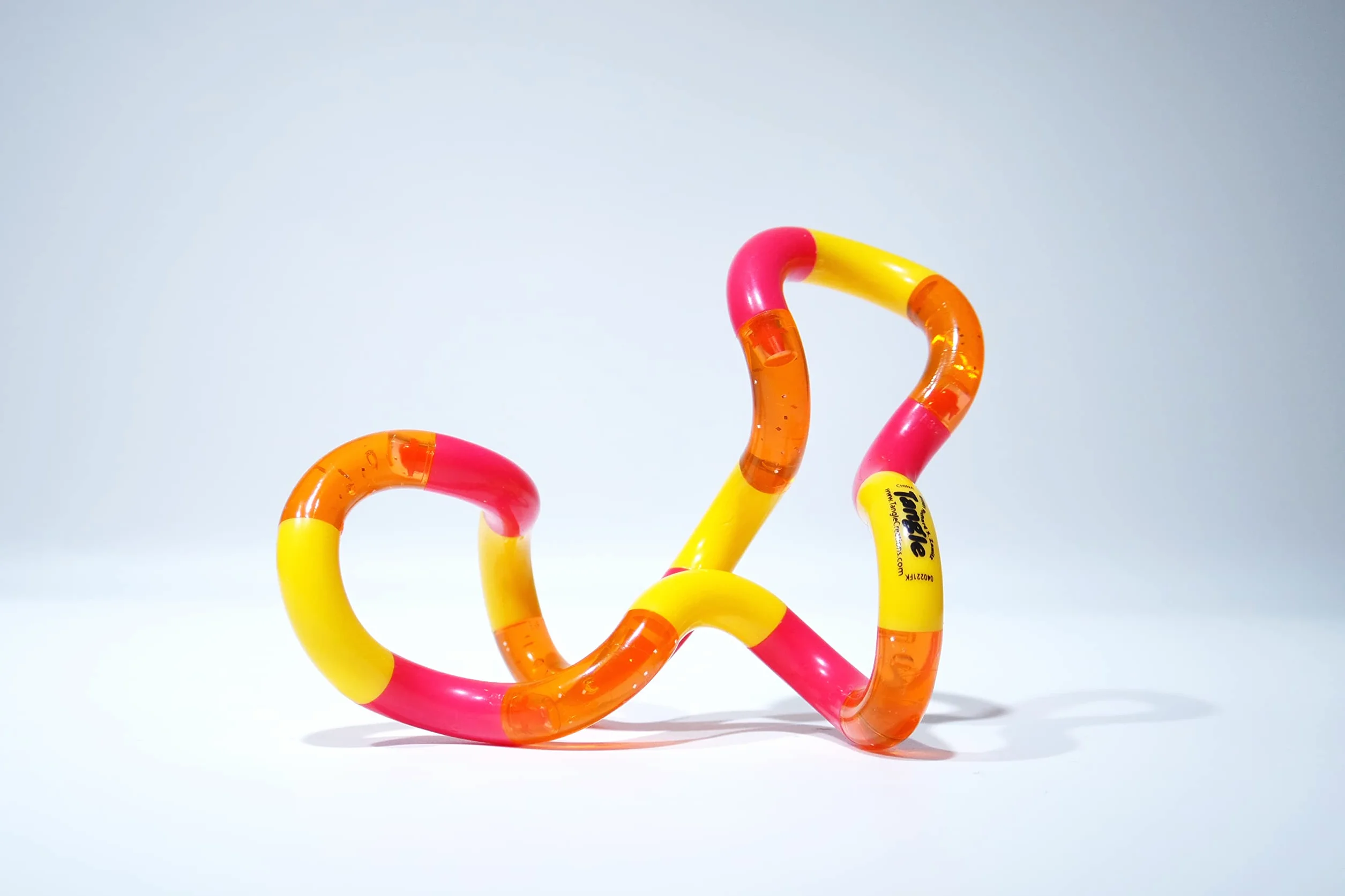 Tangle Jr. Classic Fidget zabawka, różne