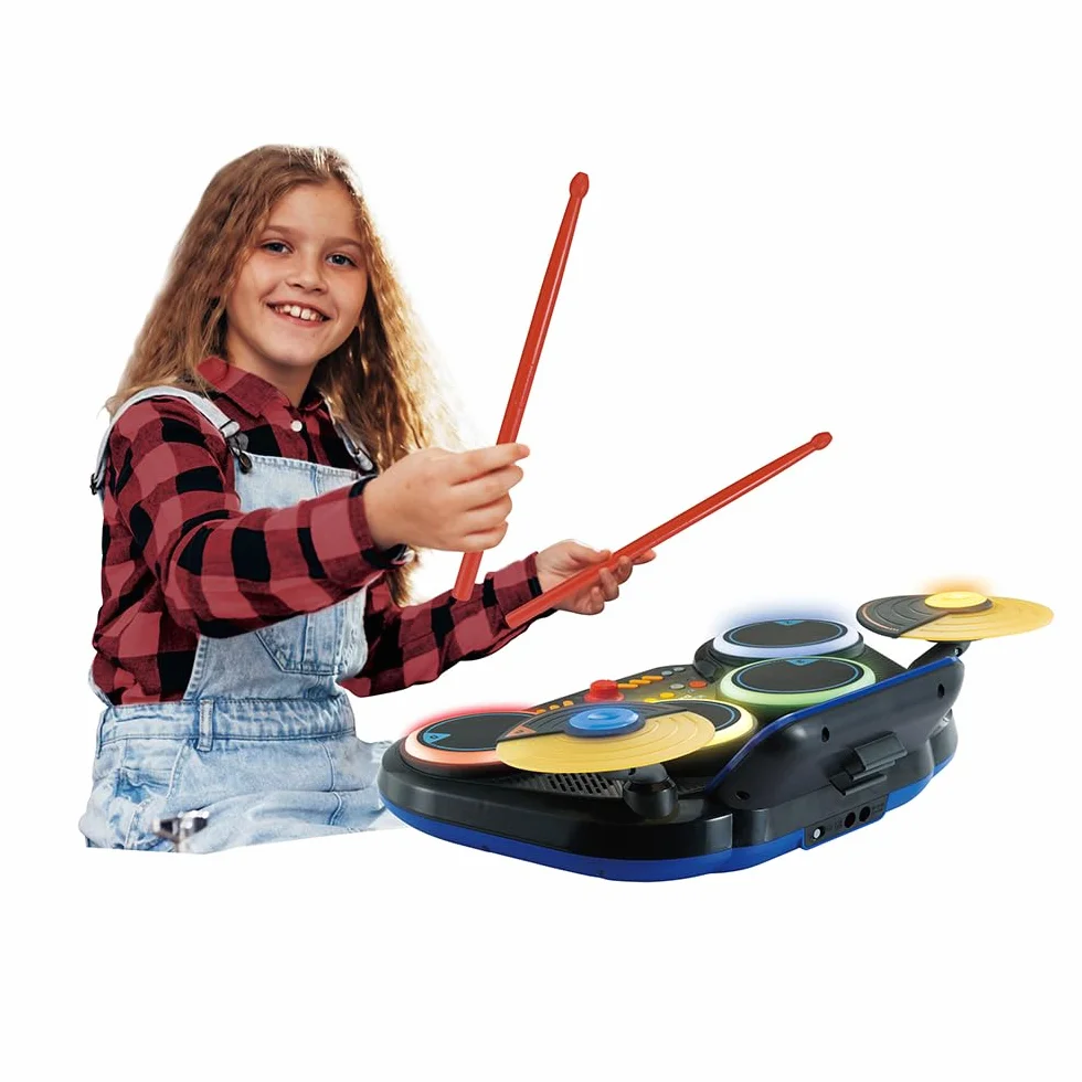 VTech Kidi DJ Drums, elektroniczny akumulator dla dzieci z podkładkami świecącymi, grami muzycznymi, trybem Bluetooth i wbudowanym mikrofonem, pałeczkami w zestawie, język włoski, baterie w zestawie,