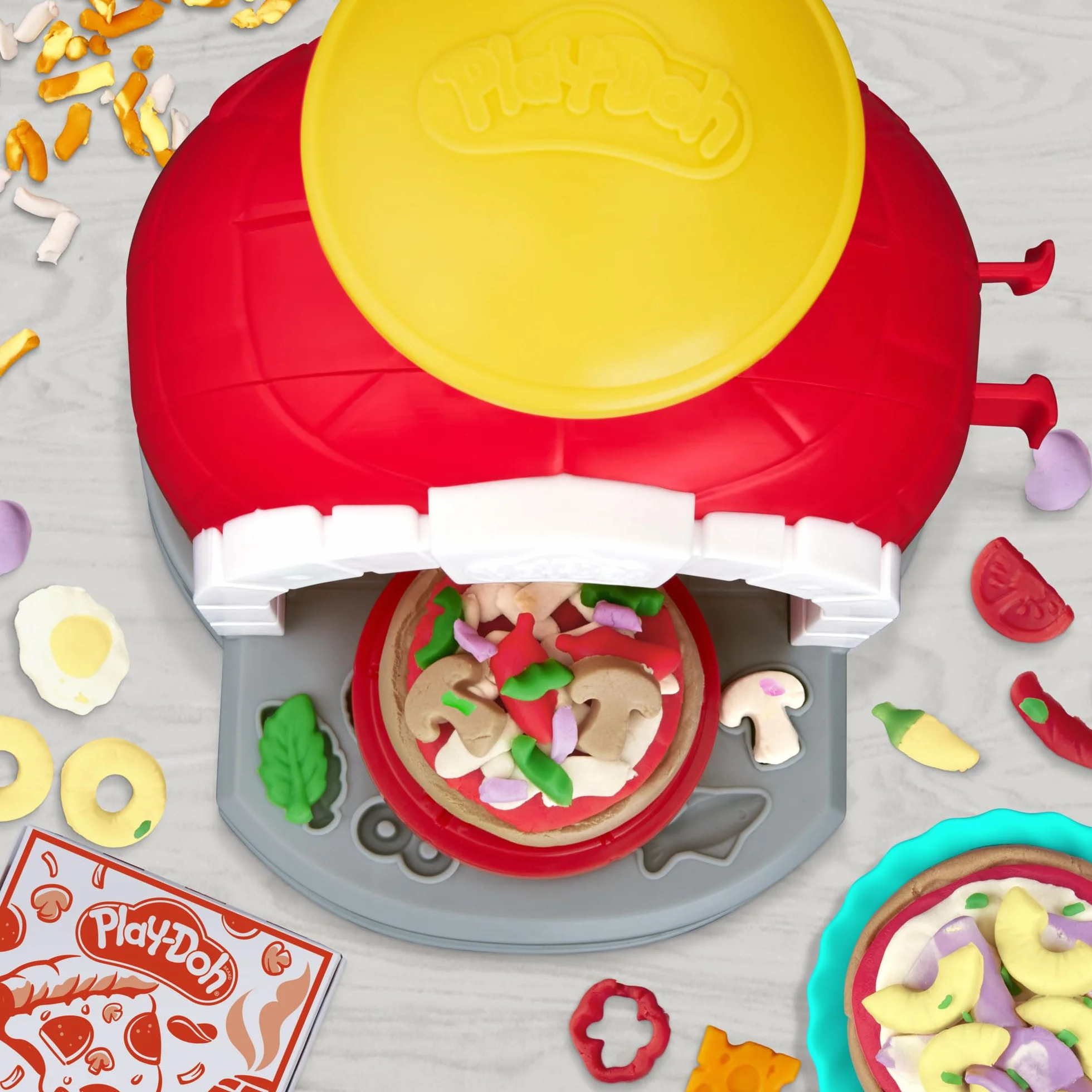 Zestaw do zabawy Kuchenne Dzieła Piec do pizzy z ciastoliną Play-Doh z 6 pojemnikami masy plastycznej i 8 akcesoriami