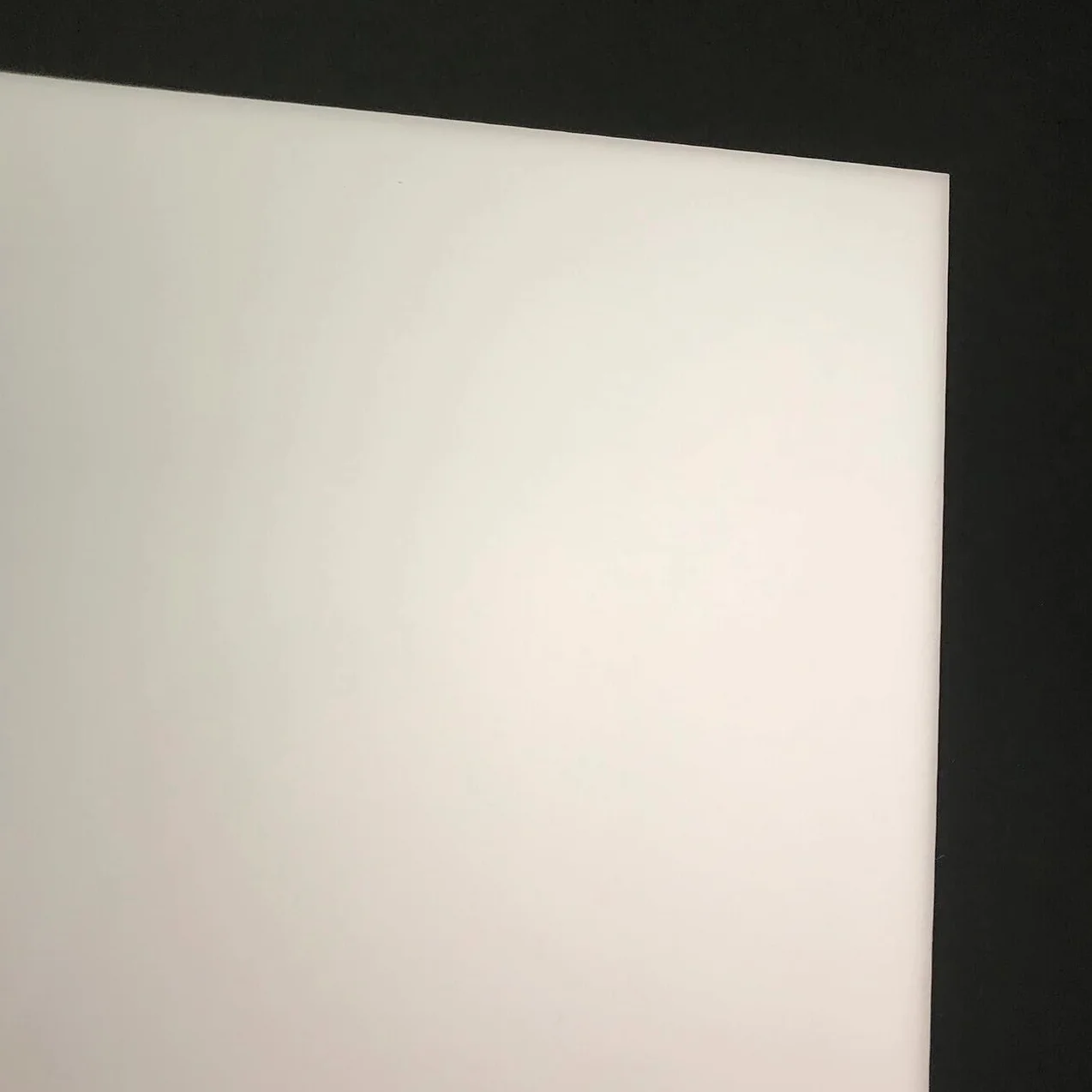 AtHaus Szkło akrylowe Opal Biały 5 mm | CNC-wycinanie na miarę | efekt mleczka | przepuszczalność światła 30% i odporność na UV | Do mebli, dekoracji i projektów kreatywnych: 200 x 200 mm