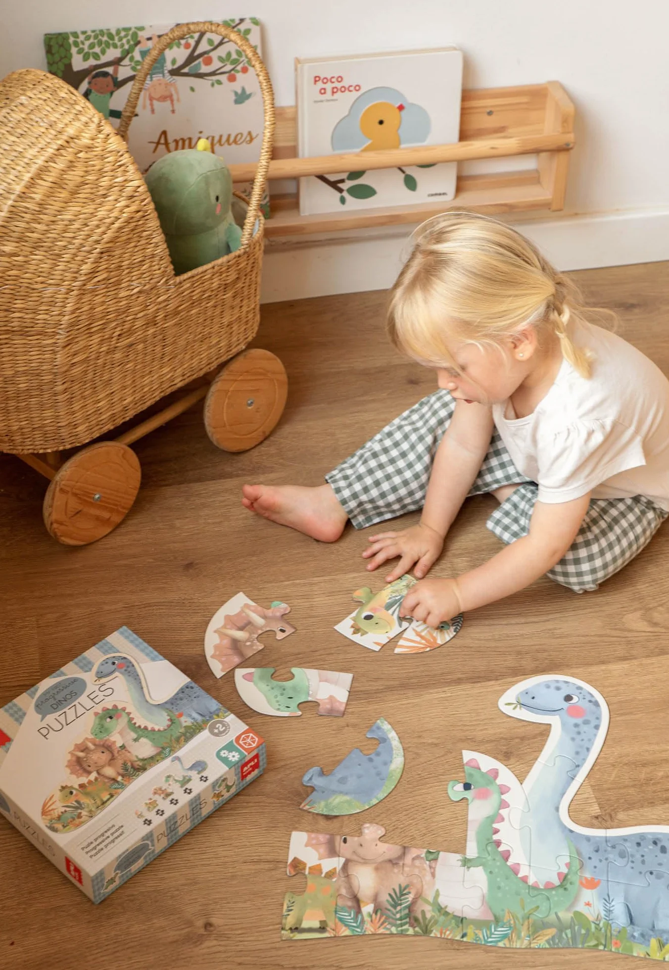 APLI Kids 20124 -My First Dinos, 5 progresywnych puzzli z dużymi kawałkami do wykonania 15-częściowej kompletnej układanki, odpowiednie dla dzieci od 2 lat