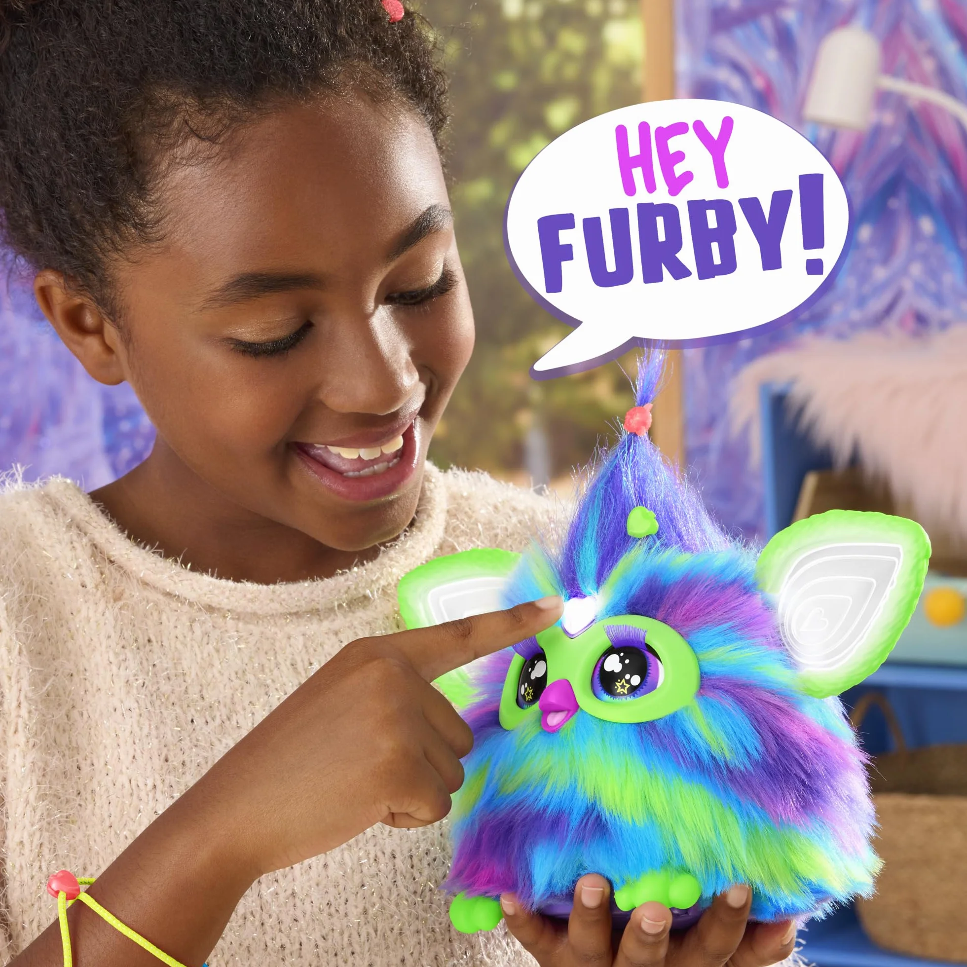 Furby Edycja Galaxy, świecąca, 15 modnych akcesoriów, interaktywne pluszowe zabawki dla dzieci w wieku 6 lat, głos animatroniczny (tylko Amazon)