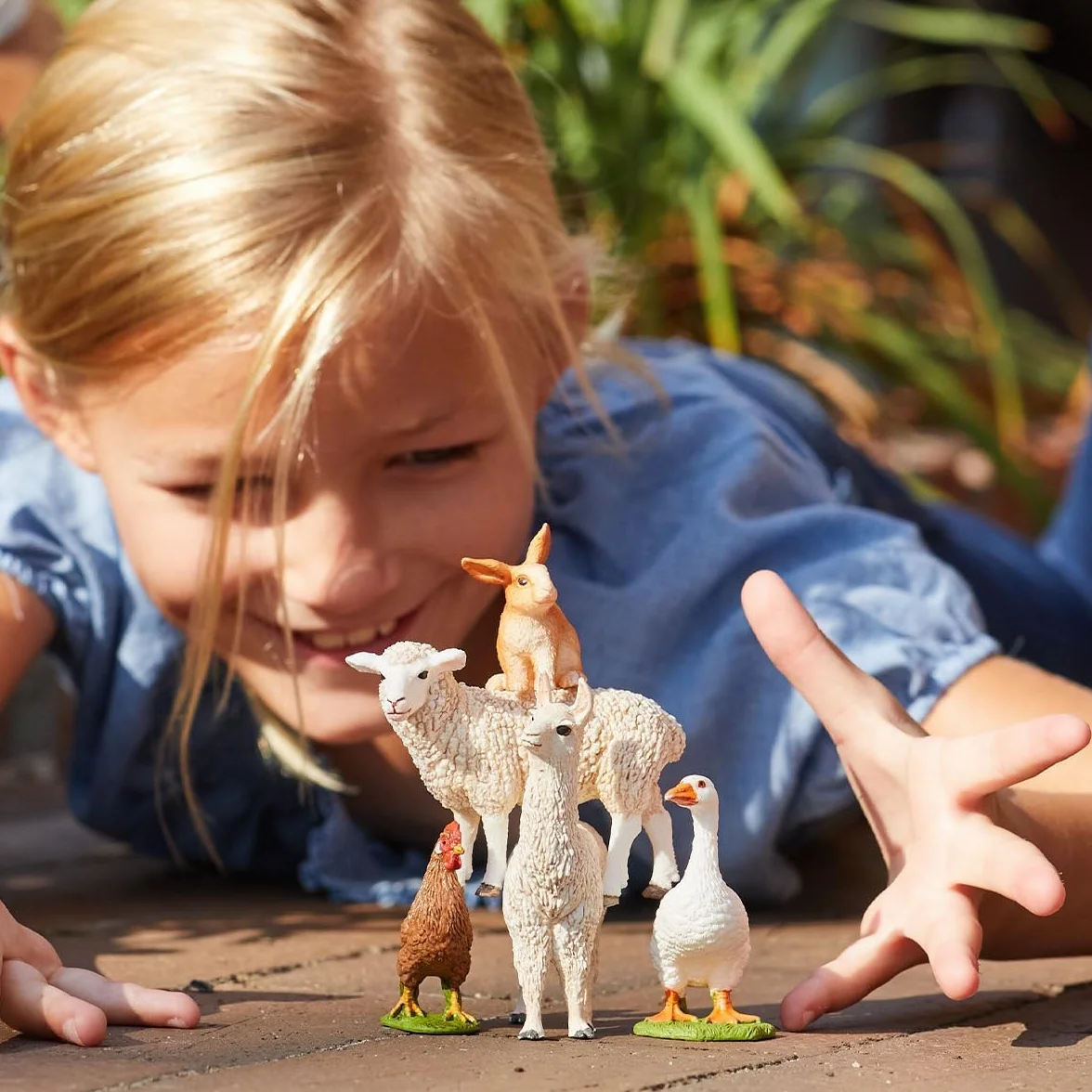 schleich FARM WORLD | Zestaw zwierząt z farmy 77536 z królikiem, gęsią, kurą, owcą i lamą | zabawka farmerska od 3 lat | szczegółowy zestaw 5-częściowy | tylko w Amazon