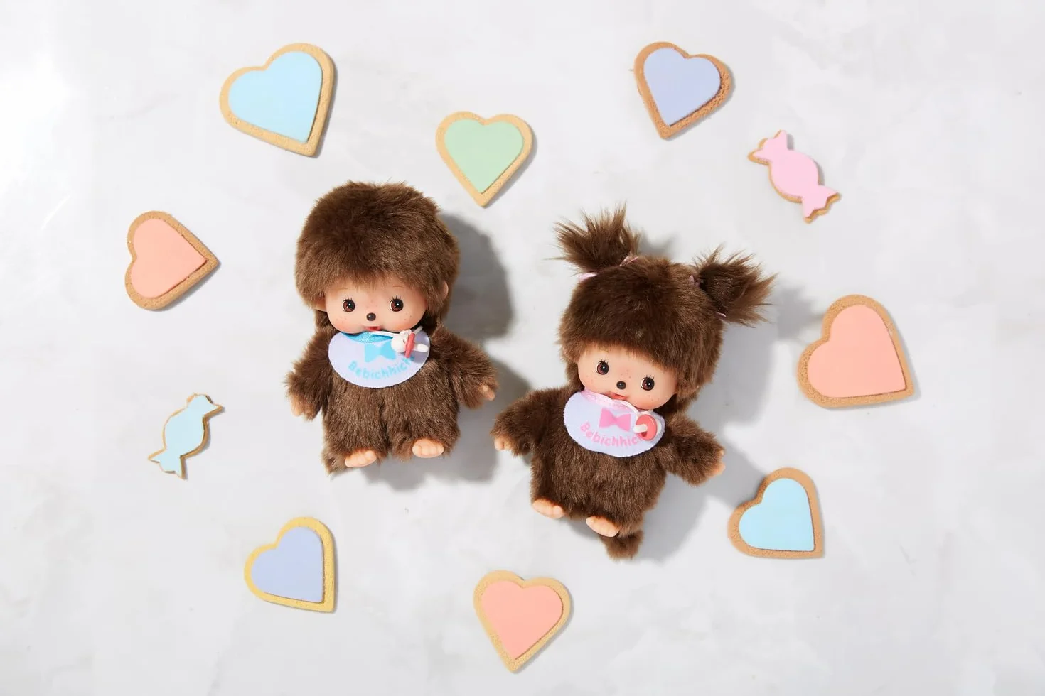 Sekiguchi 235370 - Original Bebichhichi Baby Brown Plush Plush z niebieską pieluchą, ok. 15 cm