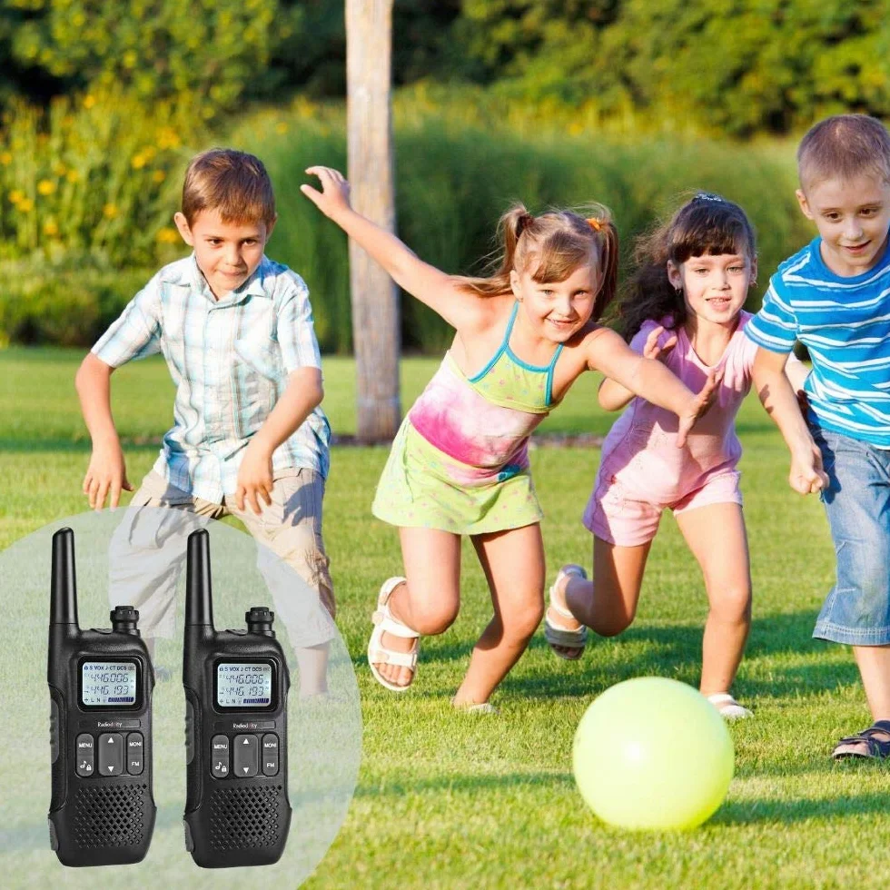 Radioddity PR-T1 PMR446 zestaw 2 krótkofalówek z wyświetlaczem LCD, Walkie Talkie, zasięg 4 km, 16 kanałów, bez licencji, akumulator, do aktywności na świeżym powietrzu, na kemping