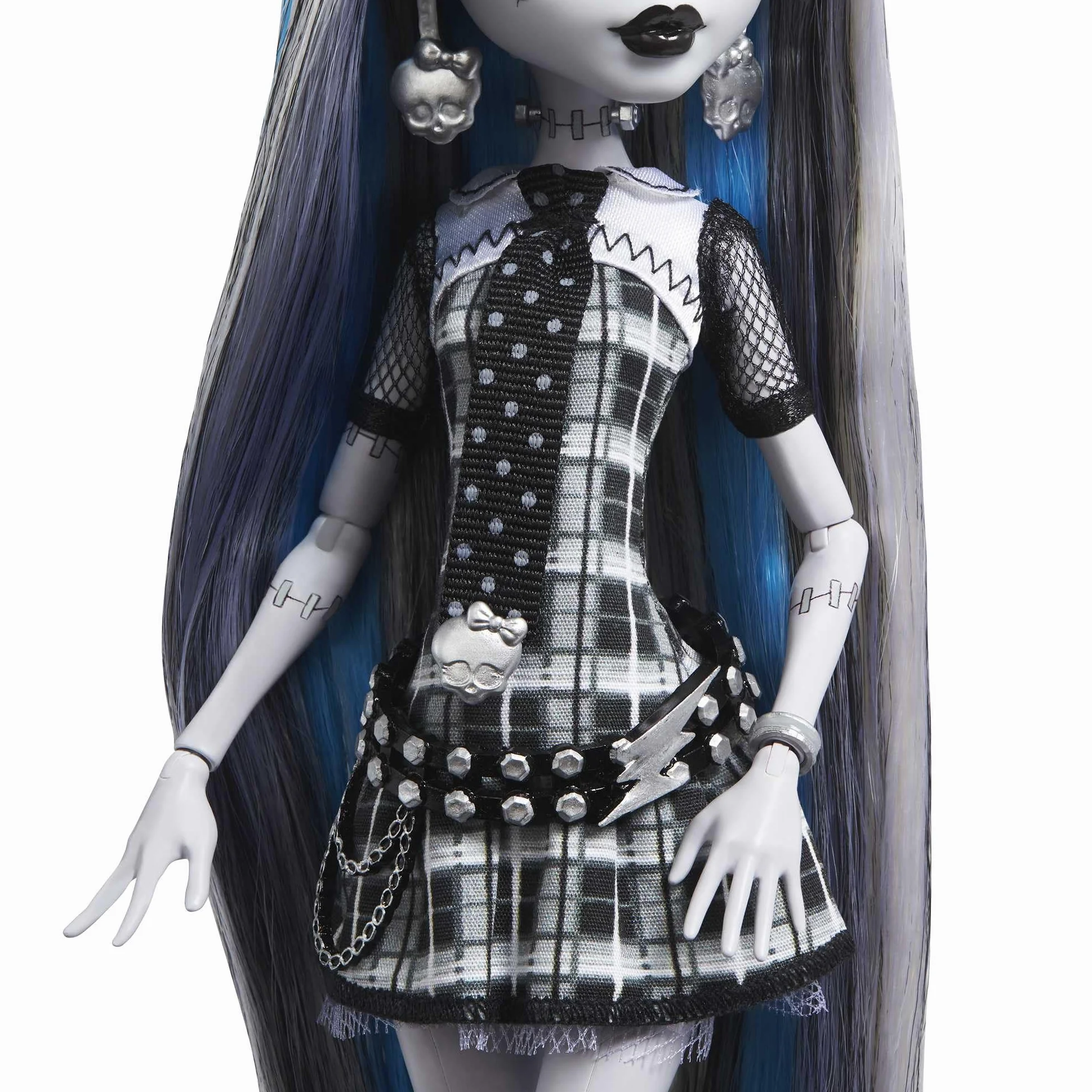Monster High Reel Drama Straszny Seans Frankie Stein Lalka kolekcjonerska w czarno-białym stroju z motywem filmowym oraz miniplakatem i dużym plakatem, zabawka i prezent dla dzieci, HKN29