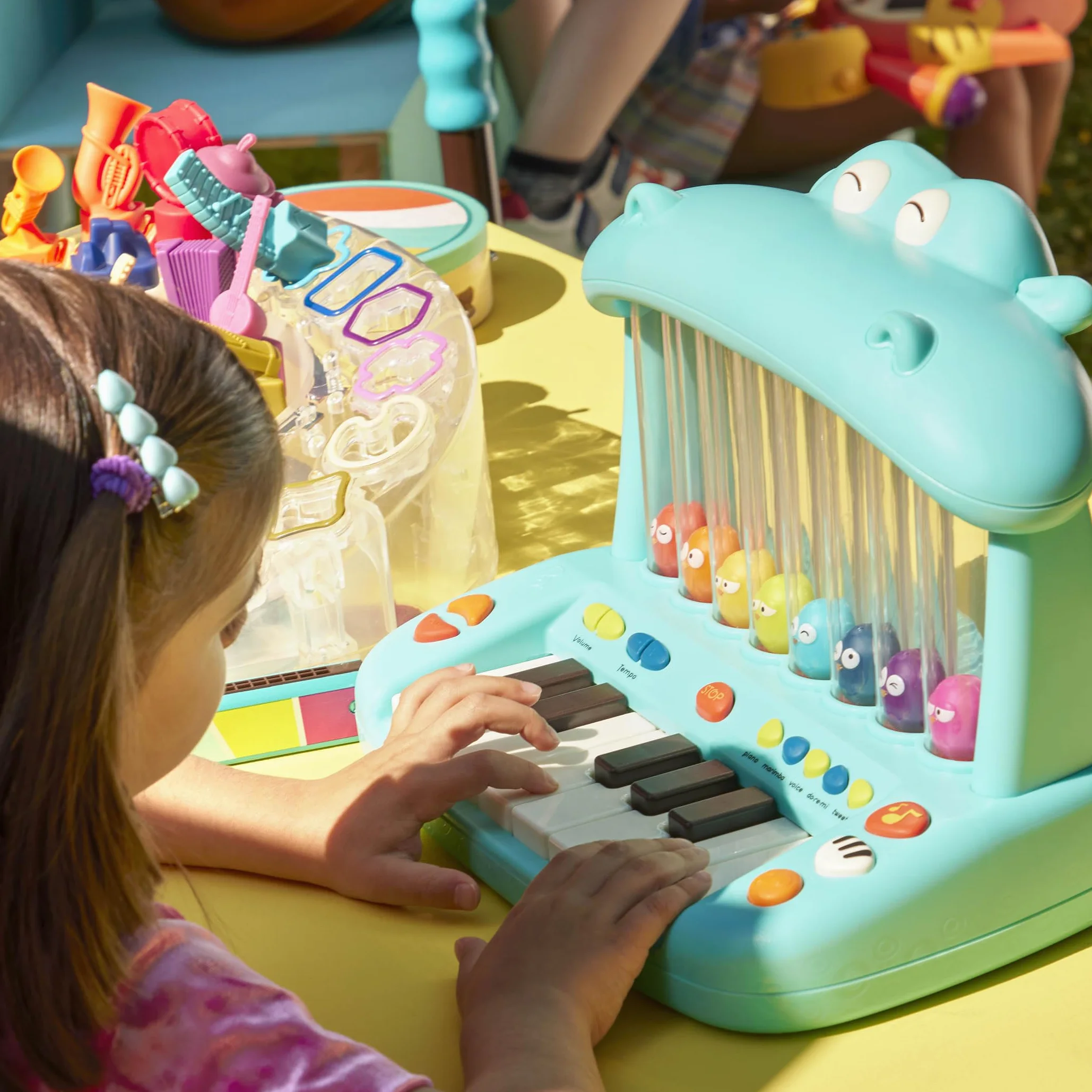 B. toys Hippo Pop klawiatura muzyczna zabawka - fortepian - piosenki, dźwięki i światła - instrument muzyczny dla dzieci, chłopców, 12 miesięcy +