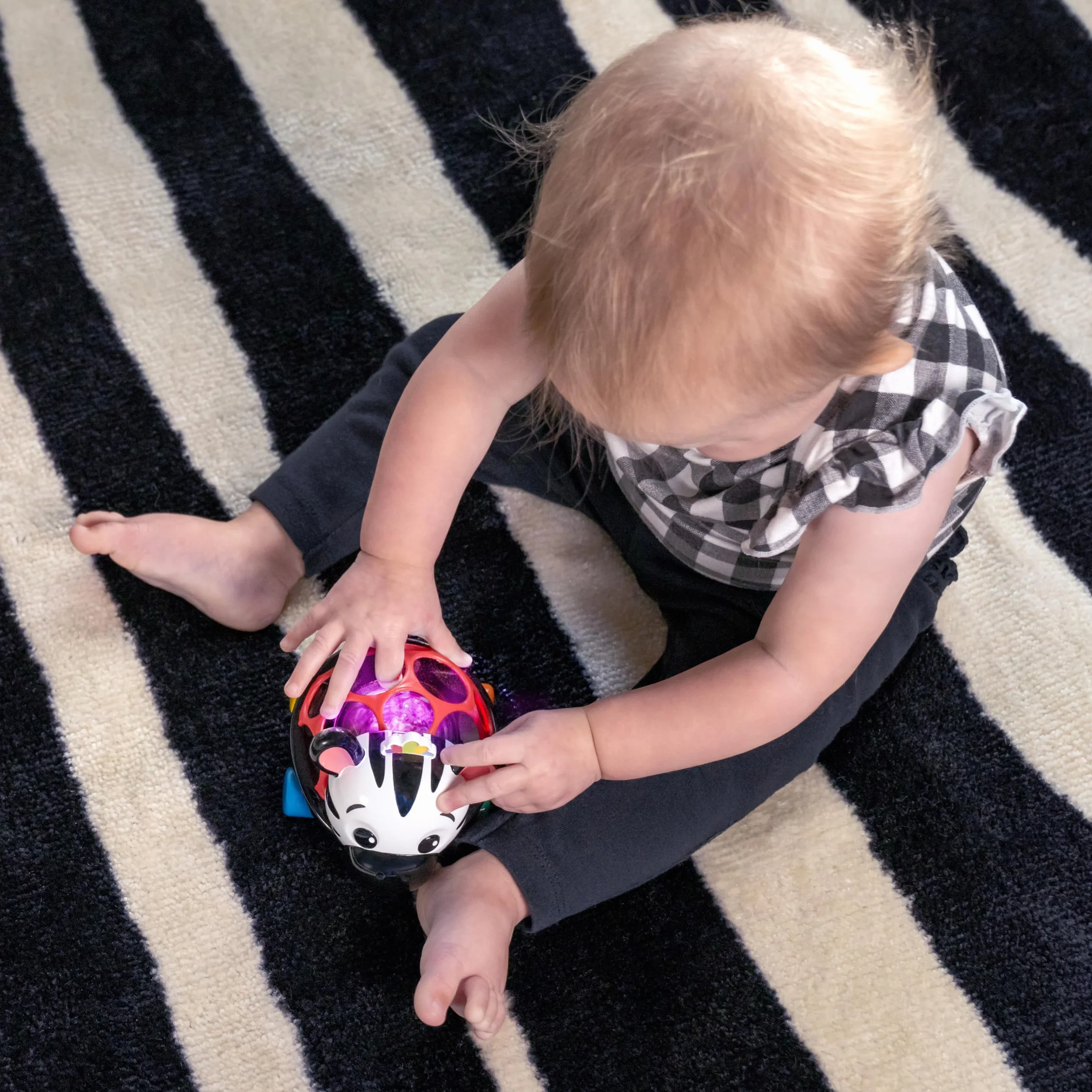 Baby Einstein Curious Car Zen Oball Toy Car & Rattle, Light Up, Wiek 3 Miesięcy +, Zen Zebra