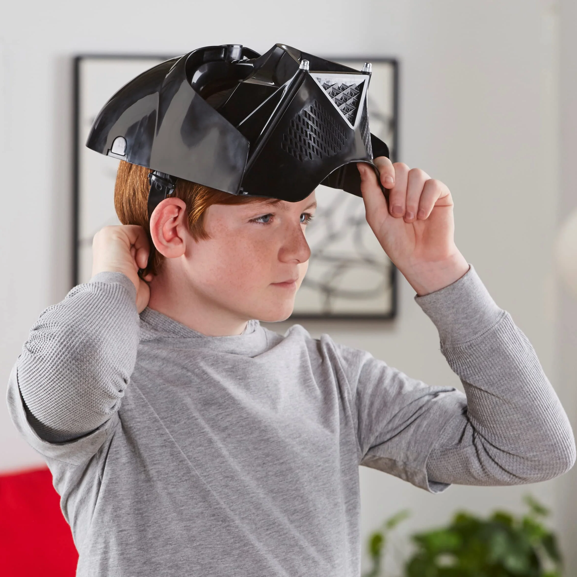 Star Wars Darth Vader elektroniczna maska z funkcją zniekształcania głosu, zabawka dla dzieci od 5 lat do odgrywania ról z efektami dźwiękowymi