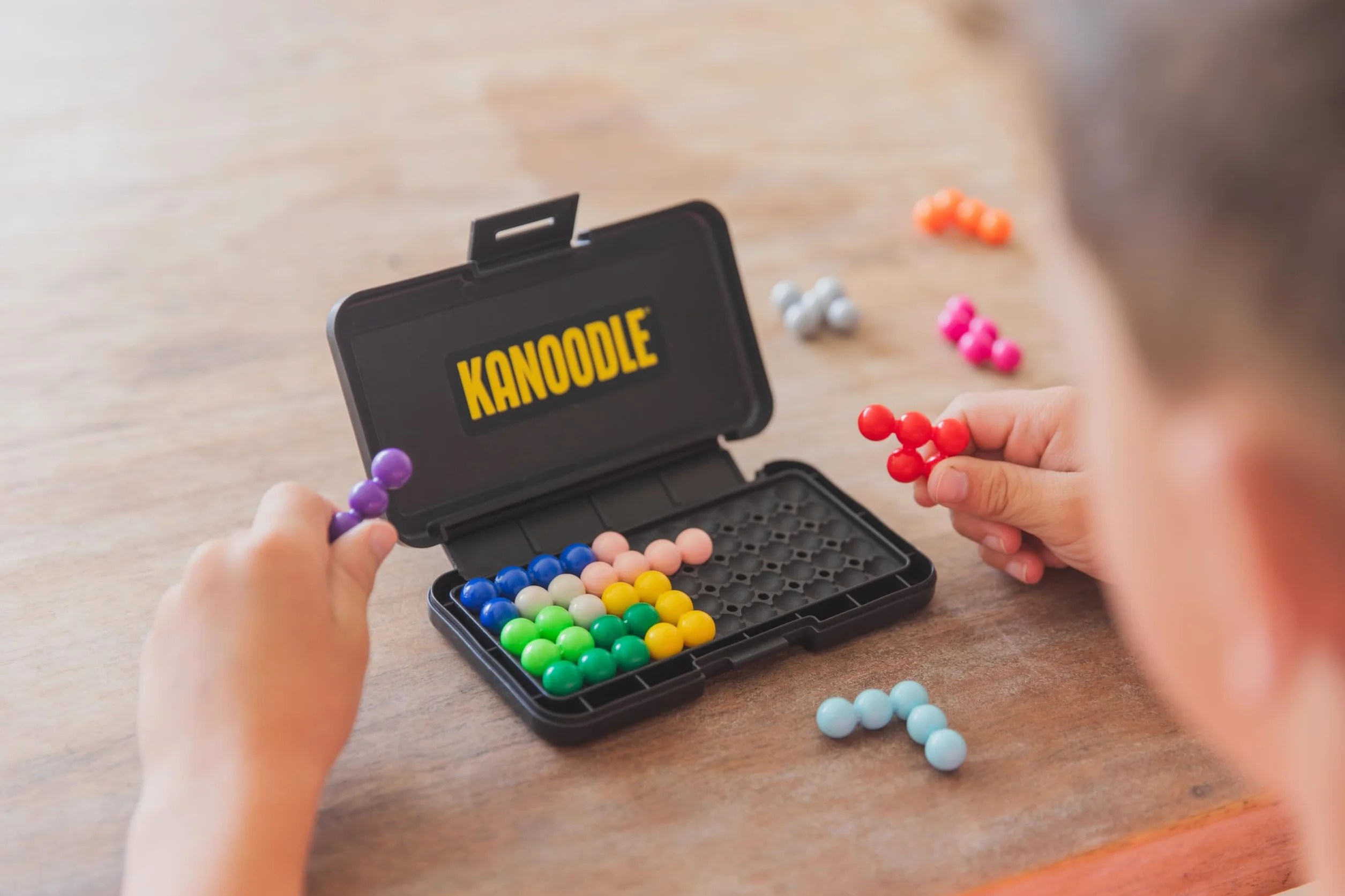 Educational Insights Kanoodle Gra Logiczna, Wielokolorowy, Od 7 Lat