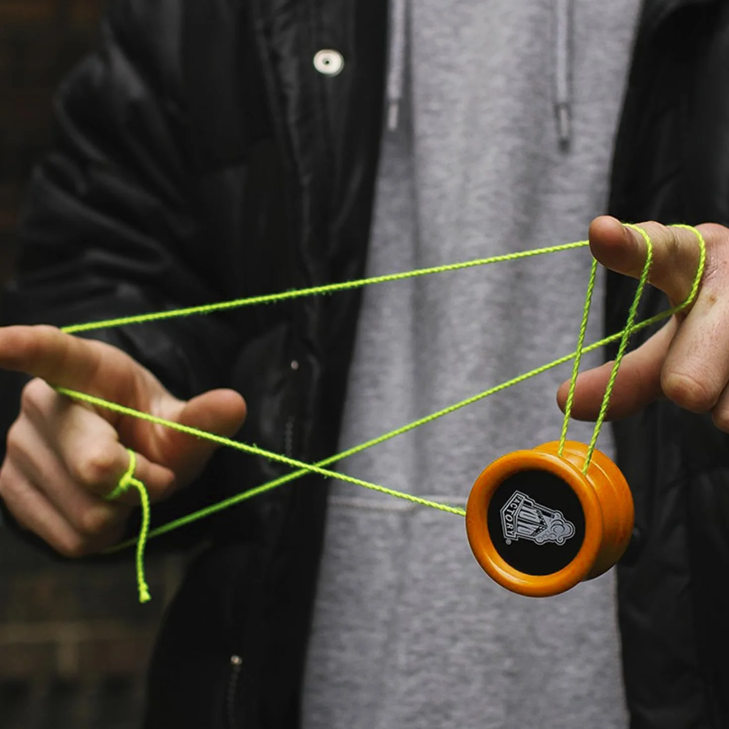 YoyoFactory ONE Yo-Yo - Pomarańczowy (od początkującego do profesjonalisty, nowoczesna wydajność YoYo, metalowe łożyska kulkowe, sznurek i instrukcja w zestawie)