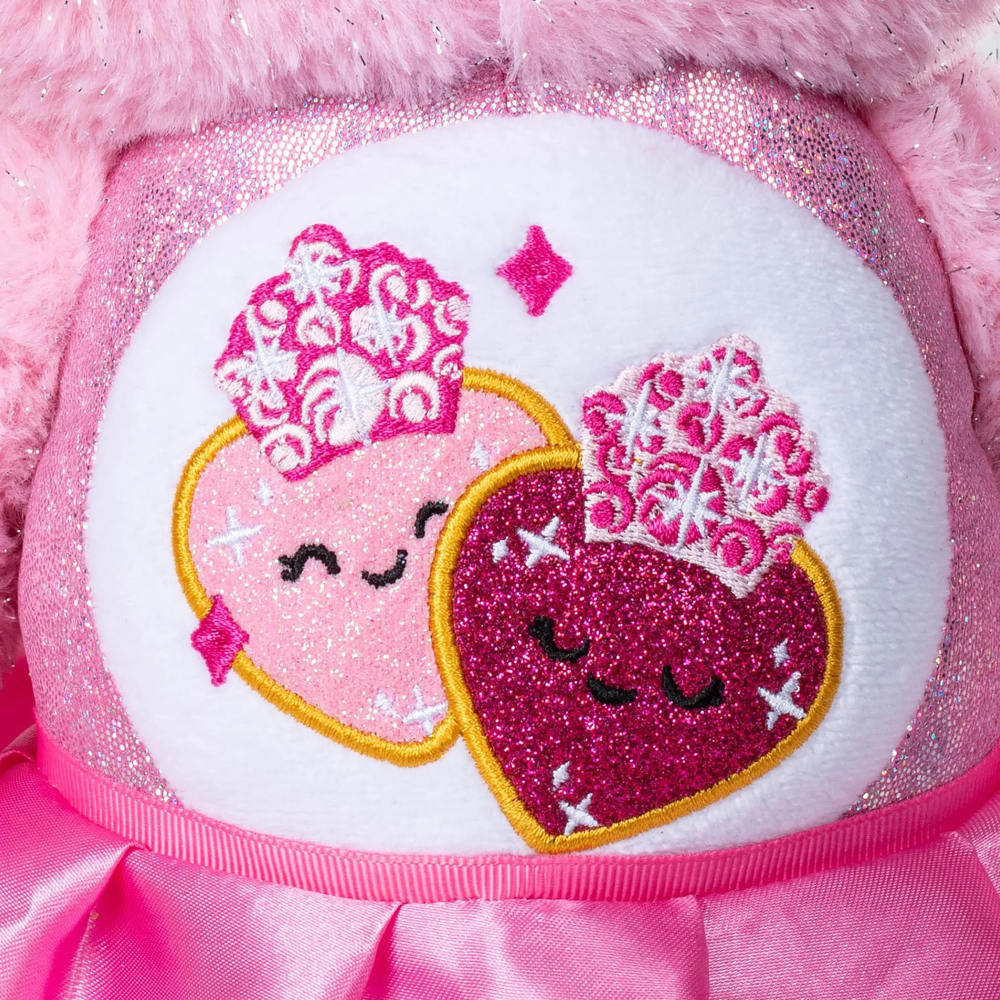 Basic Fun Care Bears Wicked Maskotka Pluszowa 22 cm – Zestaw 2 sztuki edycja limitowana – Good Luck Bear jako Elphaba i Love-a-lot Bear jako Glinda – Pluszaki teatralnego crossovera dla dzieci i fanów