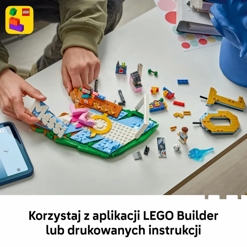 LEGO Editions Lionel Messi Piłkarskie Momenty Zestaw Klocków Kolekcjonerska Płytka Minifigurka Sportowy Prezent 10 Lat 43011