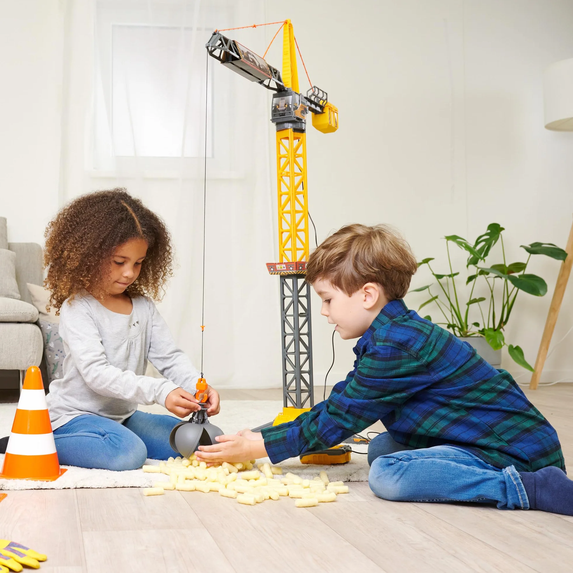 Dickie Toys 203729022 Volvo Dźwig Zdalnie sterowany, obrót 360°, kula wyburzeniowa z funkcją otwierania i chwytania przedmiotów, wysokość: 110 cm.