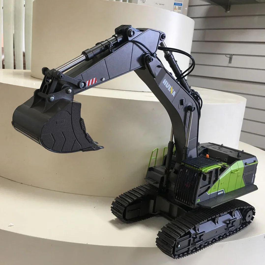 Model koparki RC Digger, skala 1/14 22CH 2,4G 4 w 1, wielofunkcyjna koparka ze stopu zdalnego sterowania ze światłami LED, model pojazdu inżynieryjnego dla dorosłych i młodzieży