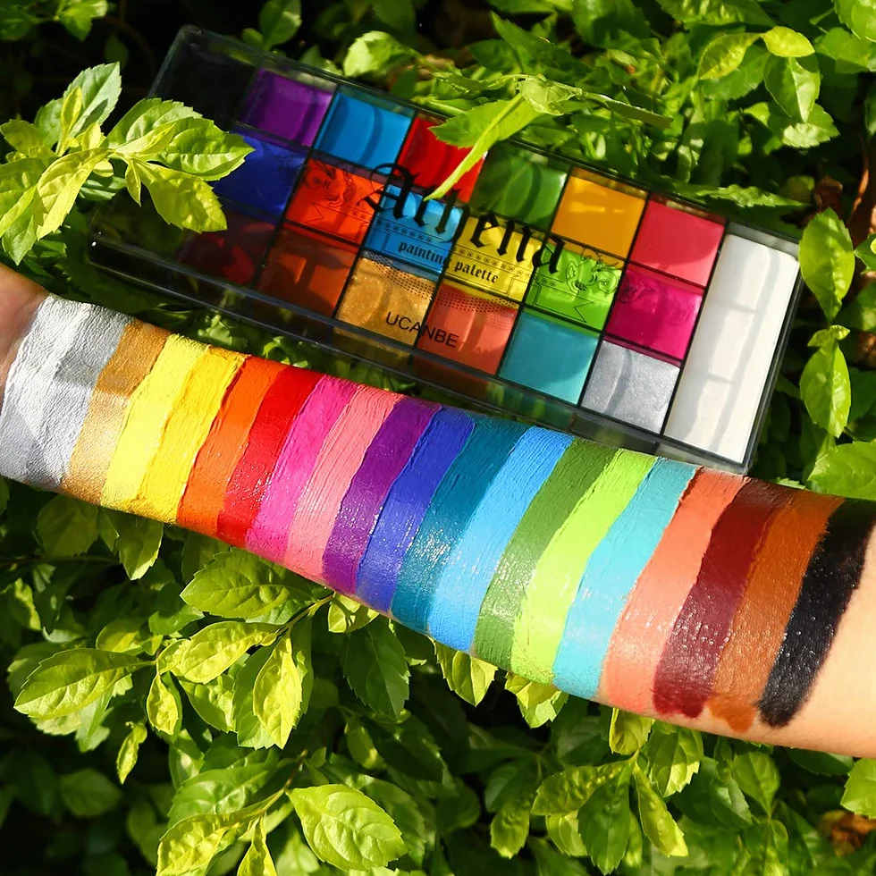 UCANBE Athena Face Paint 20 kolorów z 24 szablonami i 2 pędzlami, athena Face Paint wysokie odwzorowanie kolorów, farba do twarzy na Halloween, do makijażu teatralnego, malowania brzucha, makijażu na