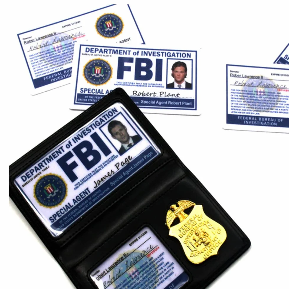 Nowość FBI odznaka do odgrywania ról rekwizyty FBI etui na karty skórzany portfel odznaka policyjna specjalny tajny agent identyfikator posiadacz Halloween impreza akcesorium prezent