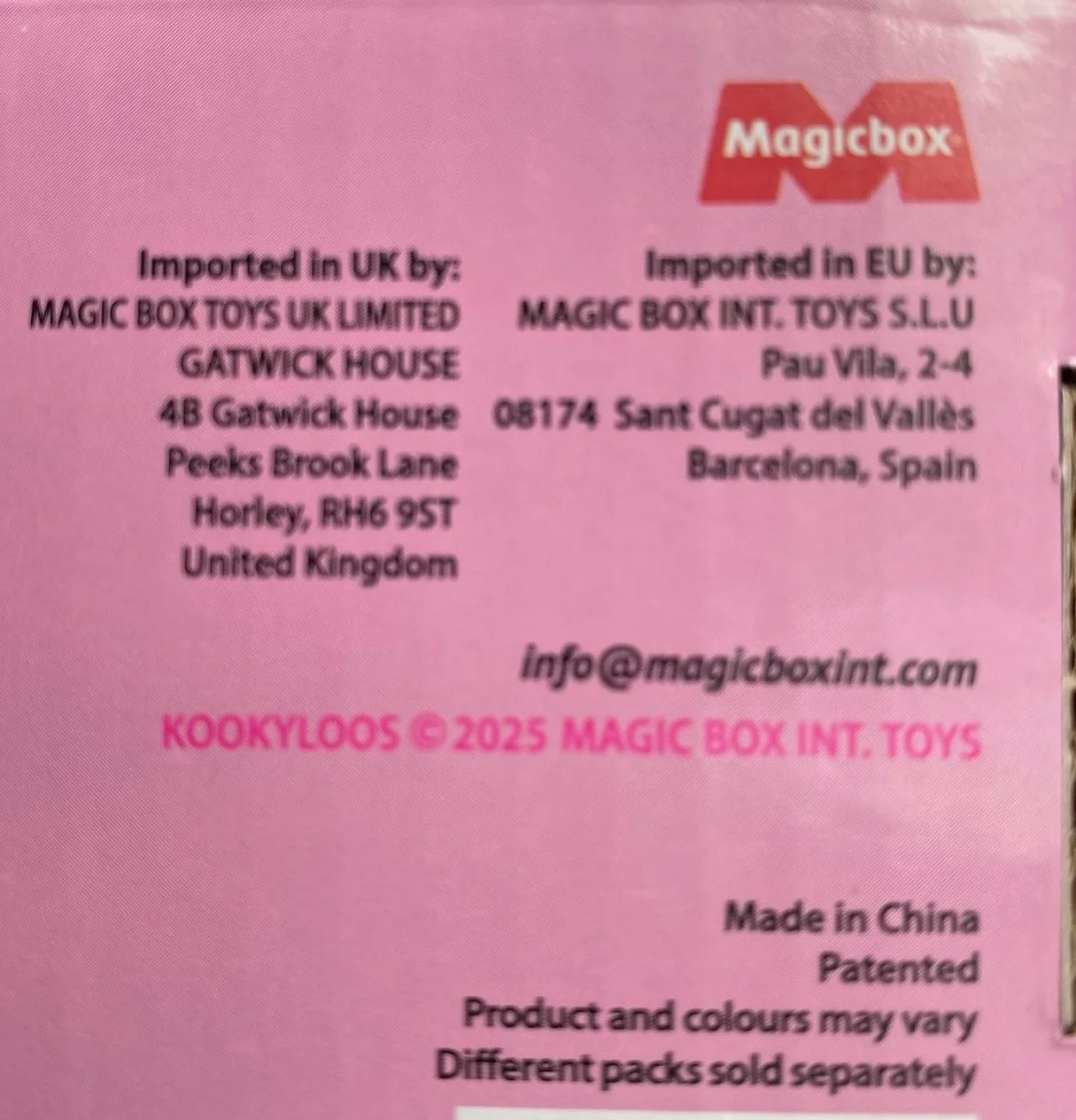 KOOKYLOOS CANDY LAND ICE CREAM STARS – 3 w 1 słodka stylowa lalka,zawartość:1 laleczka,3 stroje,2 pary bucików, mały jednorożec,przekąska, akcesoria Mix&Match i niebiesko-turkusowa torebka babeczka.
