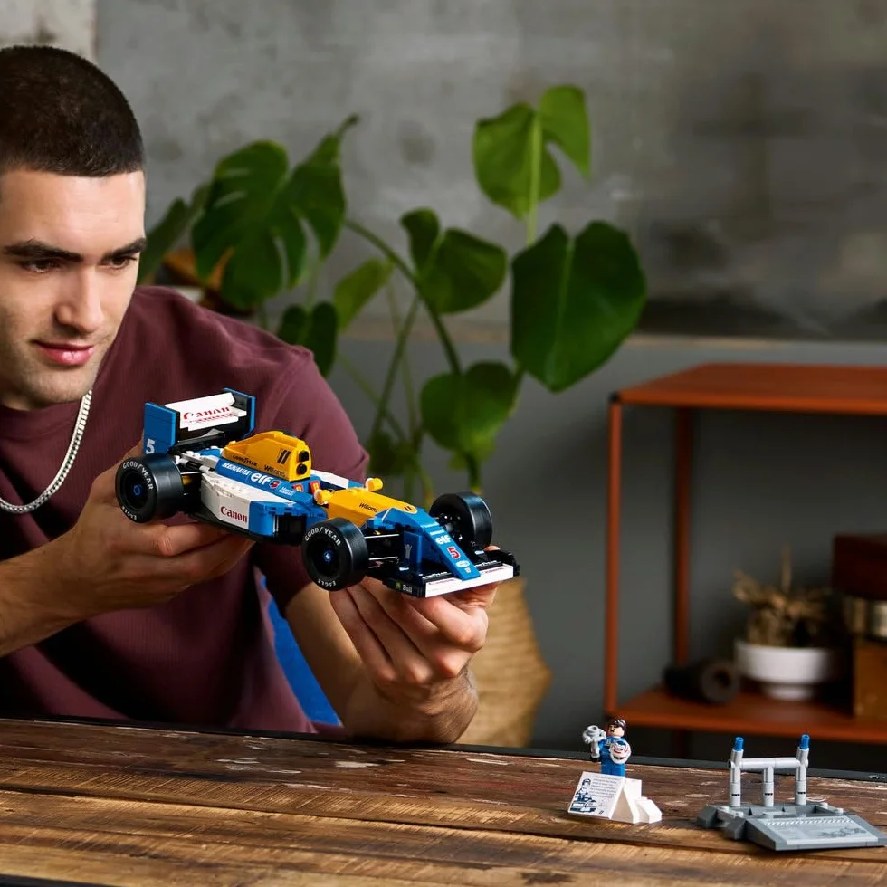 LEGO Icons Williams Racing FW14B i Nigel Mansell, Zestaw dla Dorosłych, Model Samochodu Ferrari, Kolekcjonerski Bolid F1, Dekoracje do Domu i Biura, Pomysł na Prezent dla Mężczyzn i Kobiet 10353