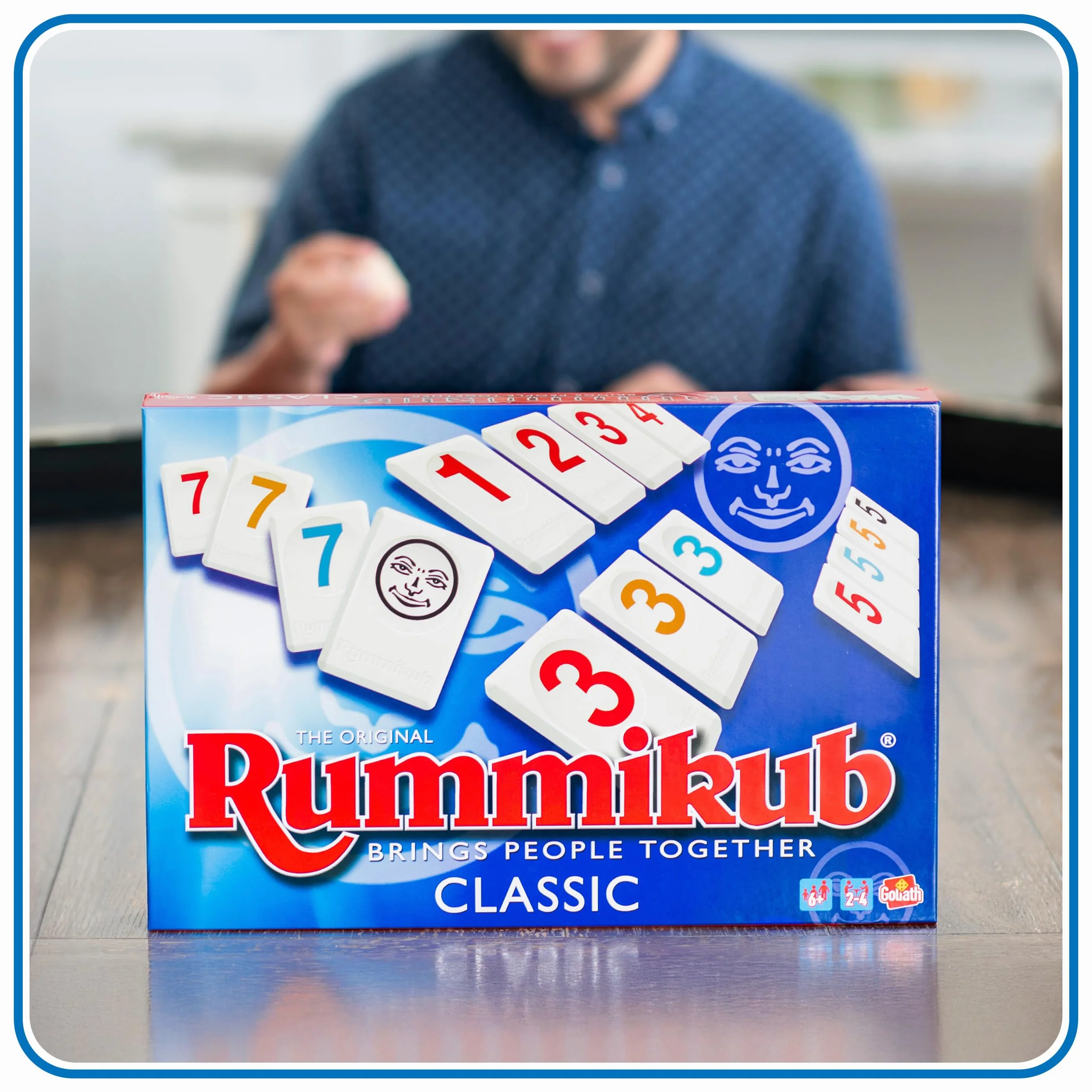 Goliath RUMMIKUB Original Classic, gra planszowa dla dorosłych i dzieci od 6 lat, strategia numeryczna, zabawka edukacyjna dla 2-4 graczy, wspiera logiczne myślenie, wersja wielojęzyczna