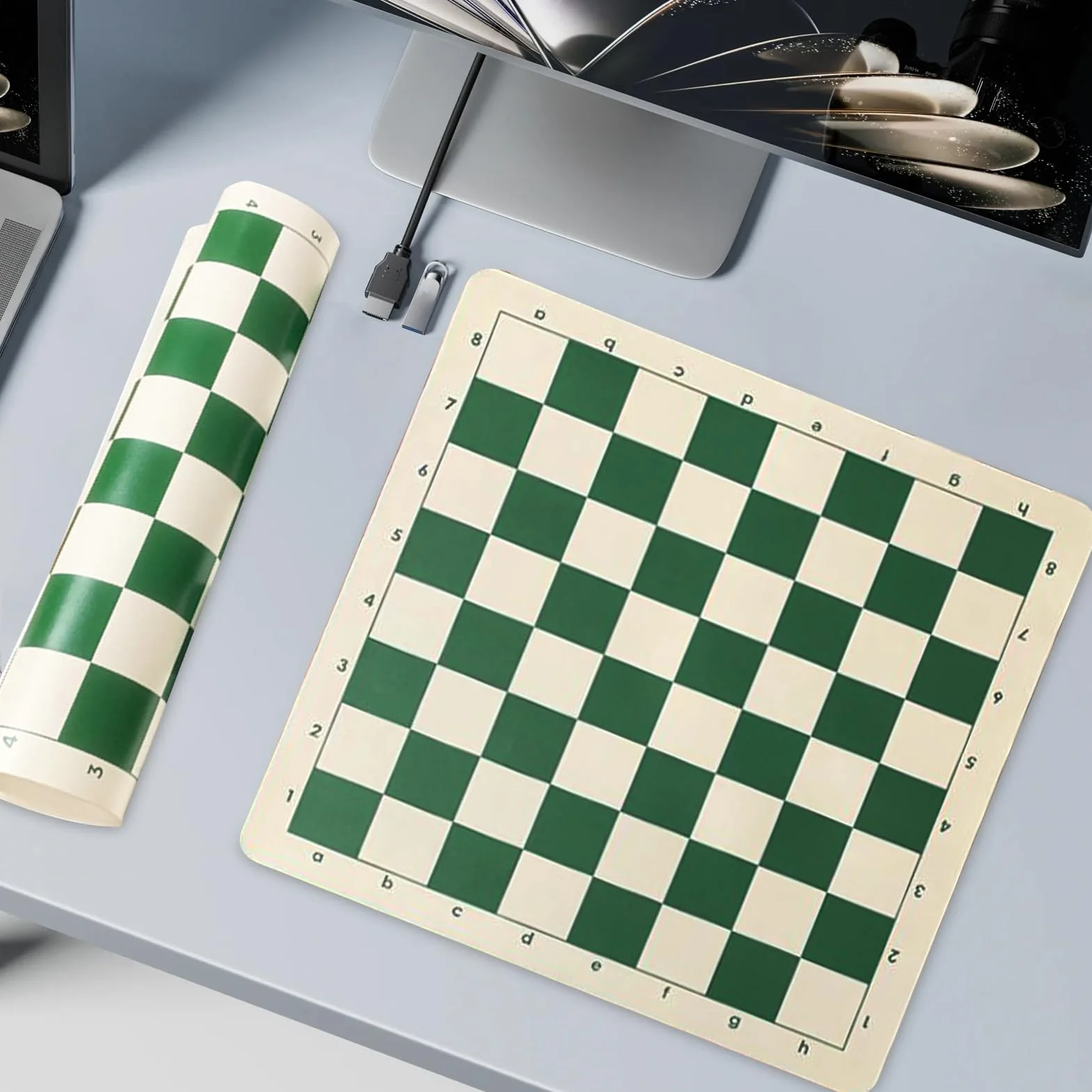 Generisch Tournament Chess Mat – składana deska do szachowania | 40 x 35 cm, zwijana płyta winylowa z lekką konstrukcją, przenośna deska do gry w podróż, na chessboard i warcaby