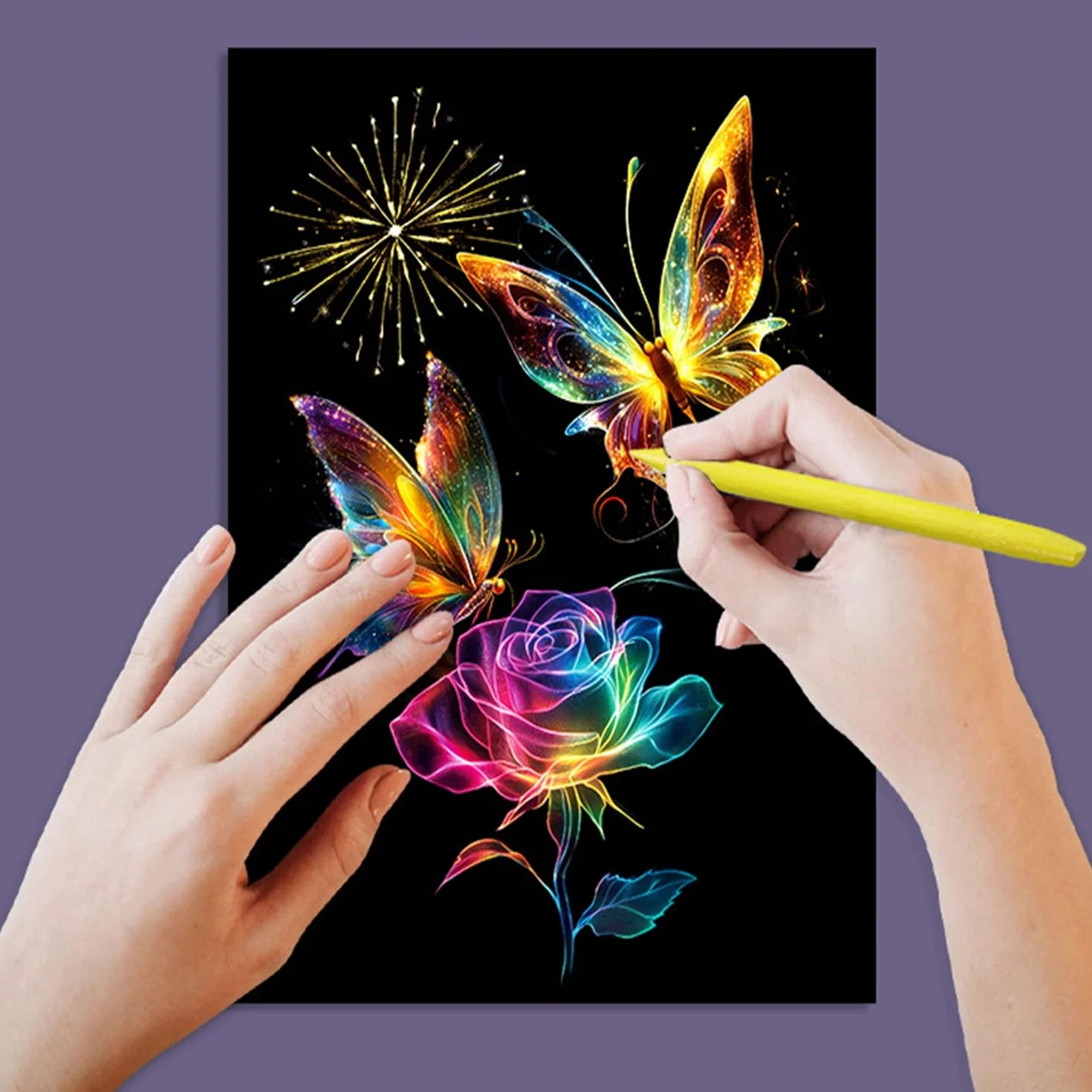 Georgie Porgy Zestaw obrazków do zdrapywania dla dzieci i dorosłych, Magic Rainbow A4, papier do zdrapywania na Boże Narodzenie, urodziny, z zestawem narzędzi do zdrapywania (świecący w nocy motyl +