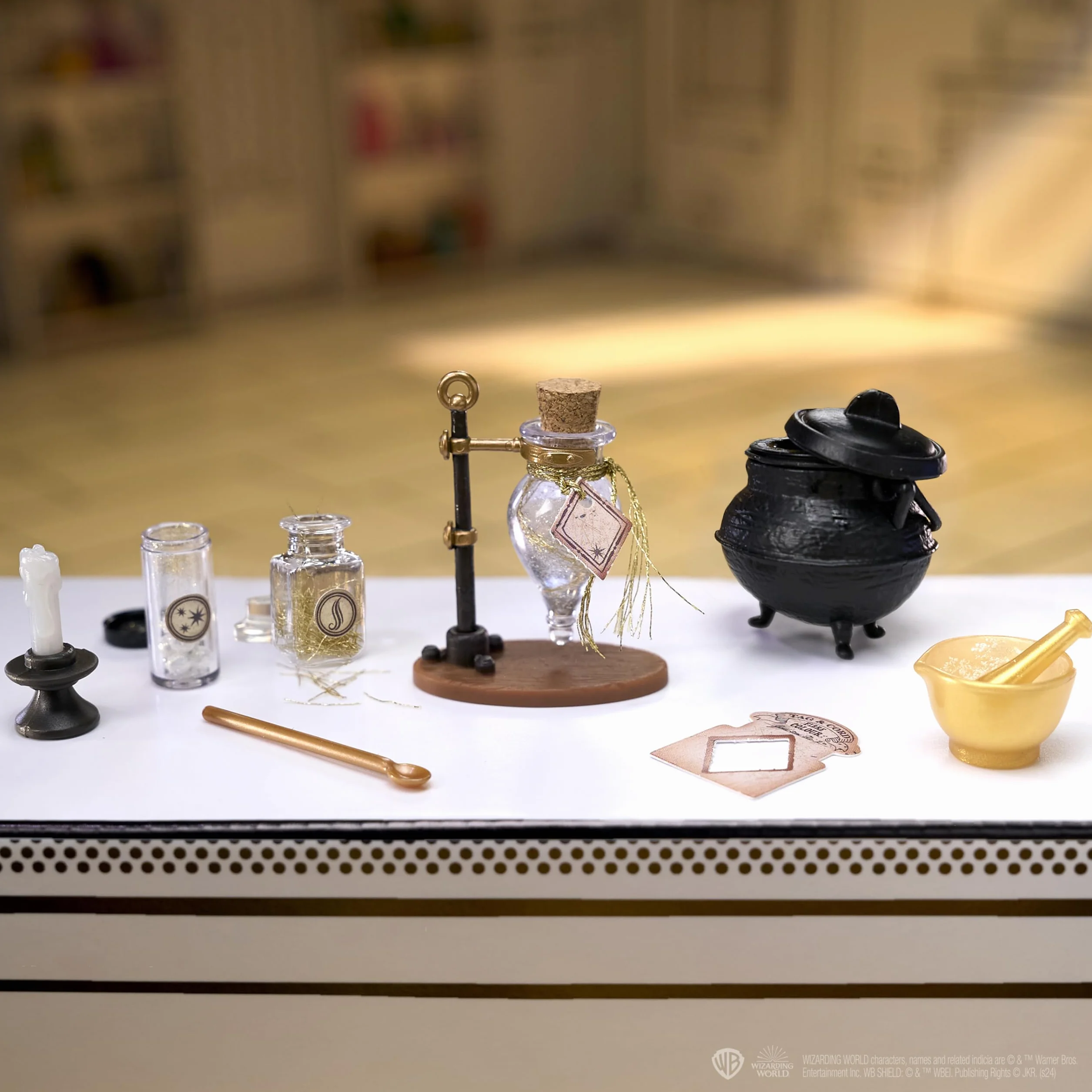 MGA's Miniverse Make It Mini Potions - Harry Potter Mini Kolekcjonerski, DIY, Zabawa z Żywicą, Repliki Eliksirów, Dla Kolekcjonerów i Dzieci od 8 Lat, NIEJADALNE