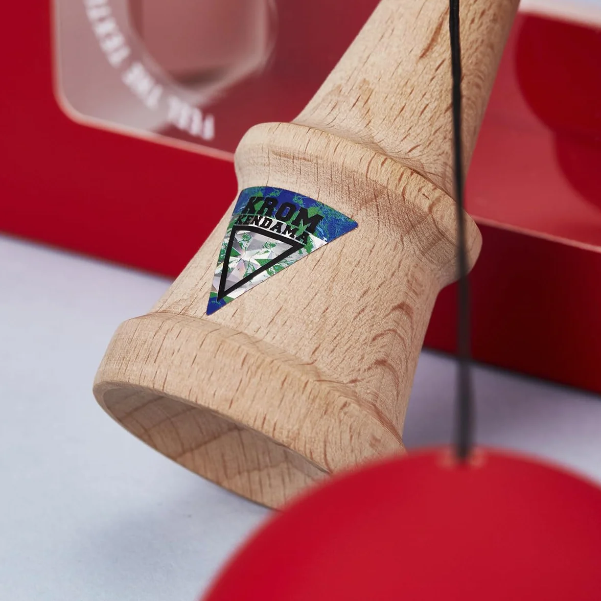 Krom Kendama POP-RED obraz, czerwony